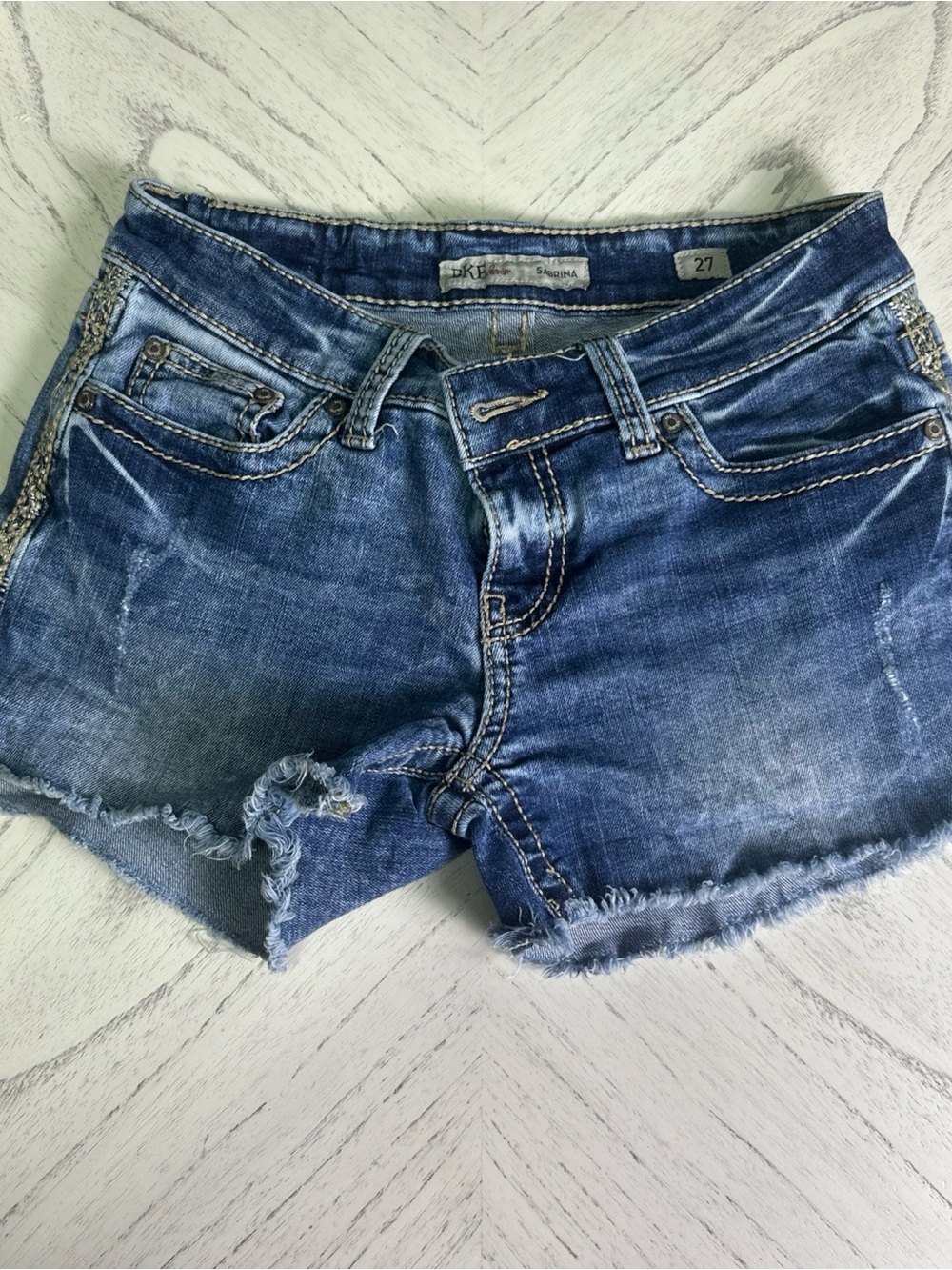 BKE Denim Sabrina Mid-Blue Jeans Waistband Detail
